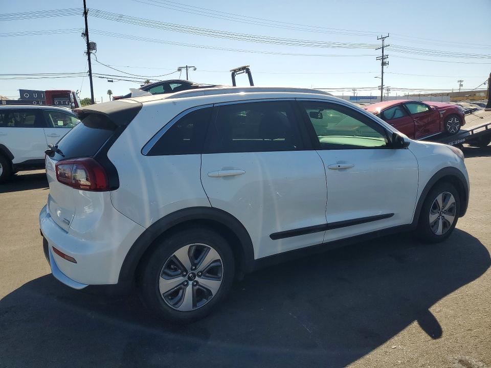 2019 Kia Niro მანქანა იყიდება აუქციონზე, vin: KNDCB3LC5K5300346, აუქციონის ნომერი: 63934076
