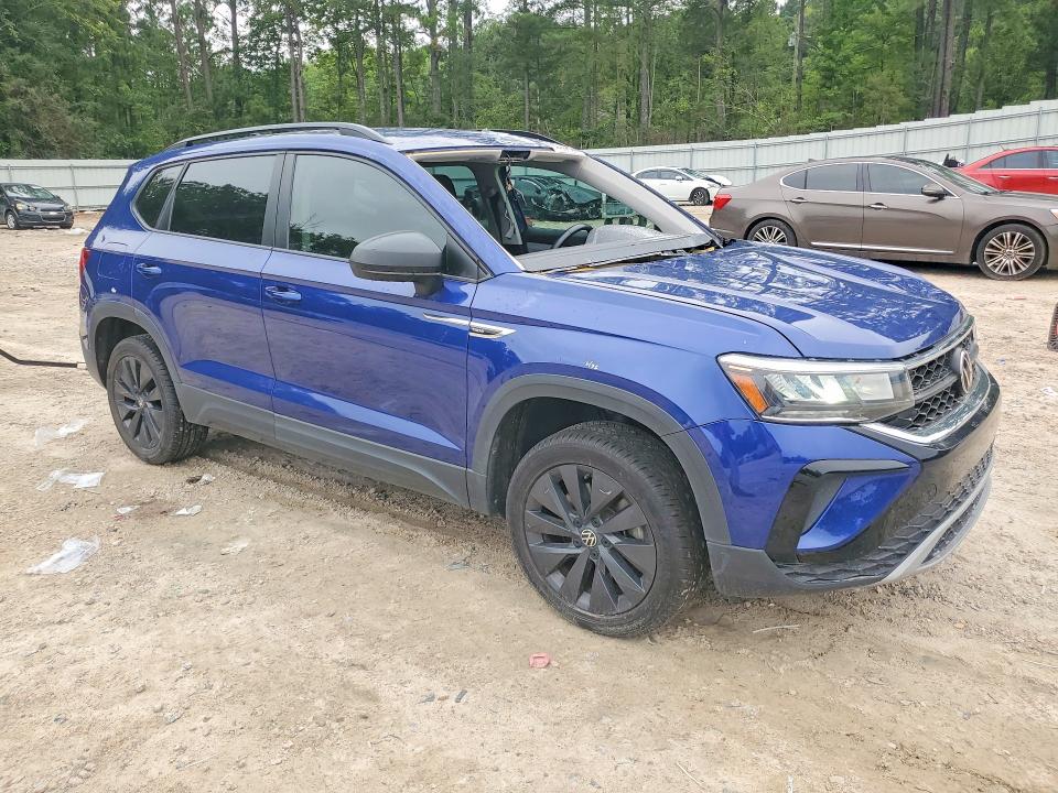 Продажа на аукционе авто 2022 Volkswagen Taos, vin: 3VVDX7B27NM011801, номер лота: 65534836