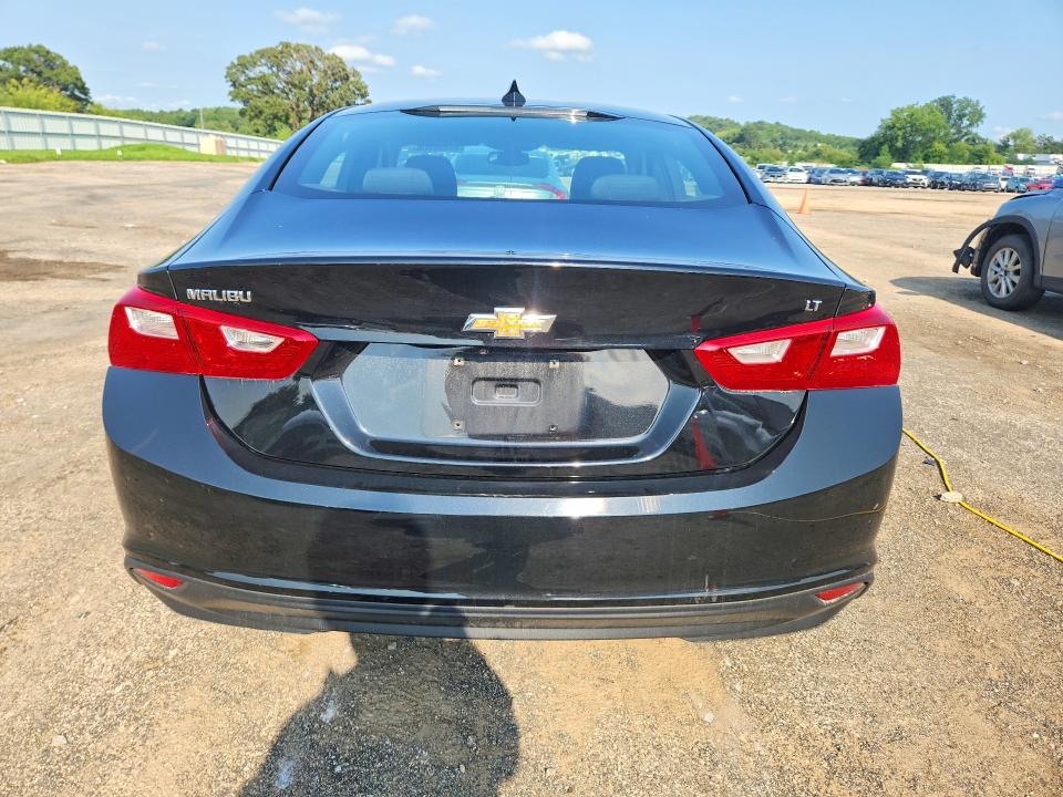 Продаж на аукціоні авто 2018 Chevrolet Malibu, vin: 1G1ZD5ST5JF216773, номер лоту: 64664006
