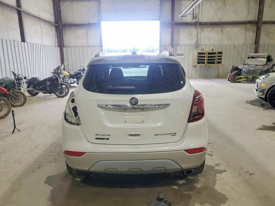 63292446 :رقم المزاد ، KL4CJ2SM0JB654910 vin ، 2018 Buick Encore مزاد بيع