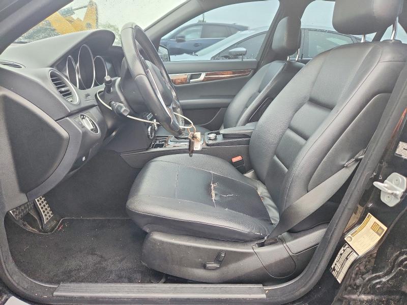 65559496 :رقم المزاد ، WDDGF8BB5CA683327 vin ، 2012 Mercedes-benz C مزاد بيع