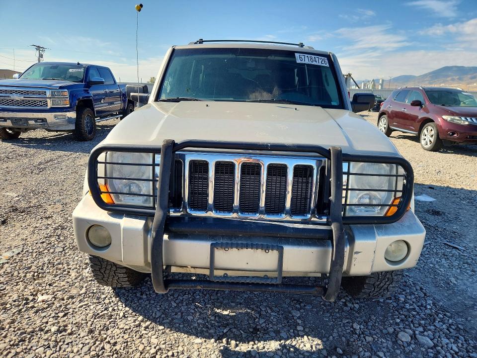 67184726 :رقم المزاد ، 1J8HG48K58C172295 vin ، 2008 Jeep Commander مزاد بيع