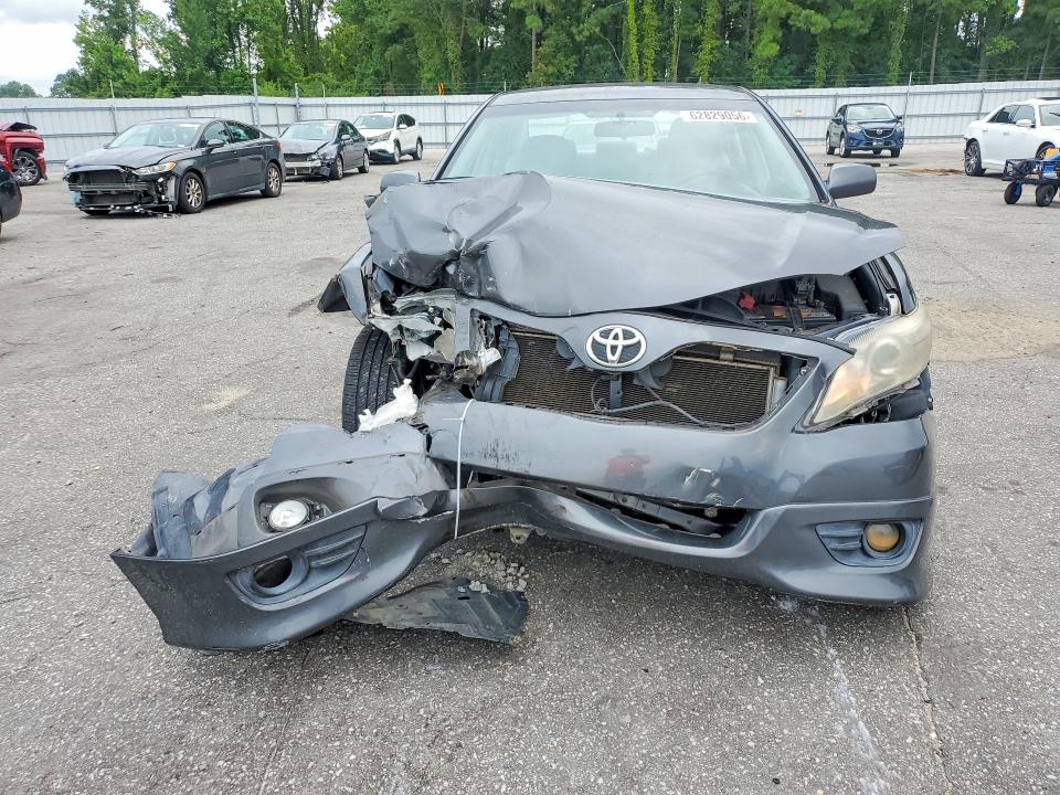 2011 Toyota Camry მანქანა იყიდება აუქციონზე, vin: 4T1BF3EK1BU601010, აუქციონის ნომერი: 62829056