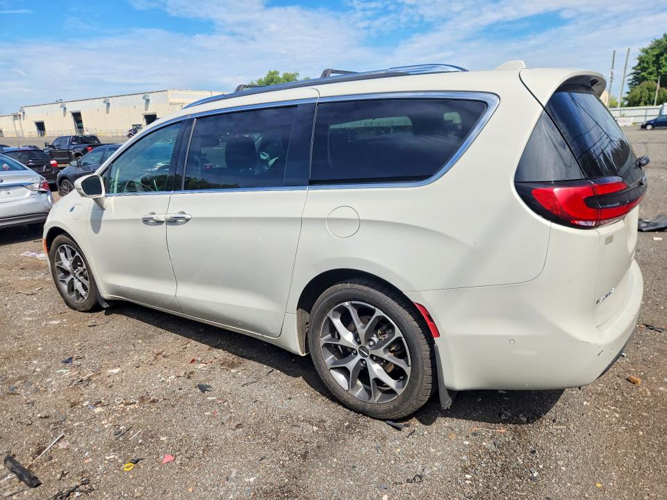 63326516 :رقم المزاد ، 2C4RC1L74MR581060 vin ، 2021 Chrysler Pacifica مزاد بيع