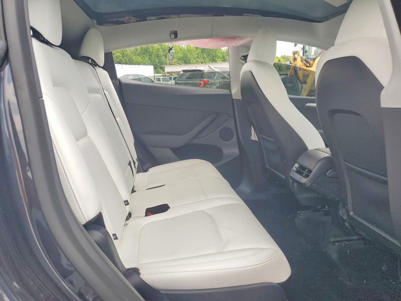 63488696 :رقم المزاد ، 7SAYGAEE9SF230748 vin ، 2025 Tesla Model Y مزاد بيع