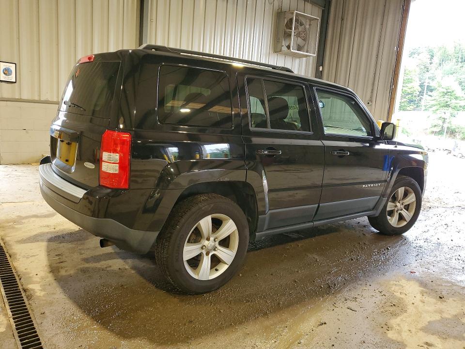 64090666 :رقم المزاد ، 1C4NJRFB0GD708347 vin ، 2016 Jeep Patriot مزاد بيع