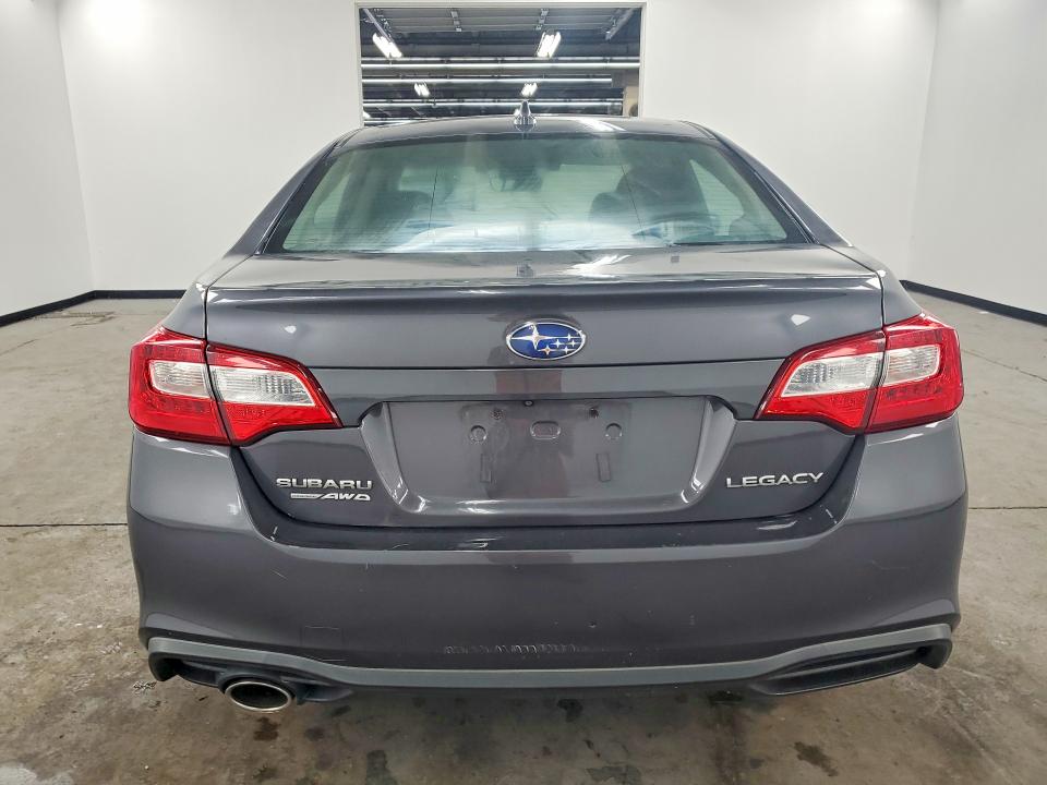 61899656 :رقم المزاد ، 4S3BNAF6XK3027770 vin ، 2019 Subaru Legacy مزاد بيع