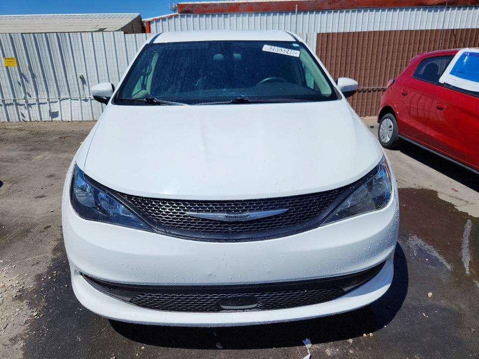 62853246 :رقم المزاد ، 2C4RC1CG9NR204886 vin ، 2022 Chrysler Voyager مزاد بيع