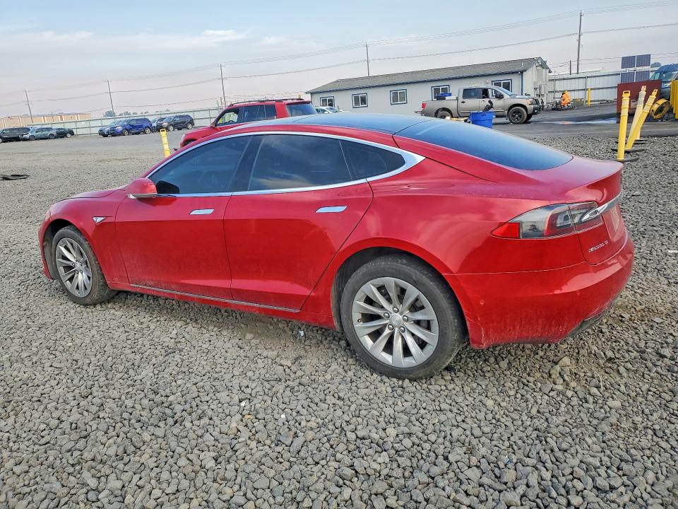 Продажа на аукционе авто 2016 Tesla Model S, vin: 5YJSA1E2XGF154975, номер лота: 66973696