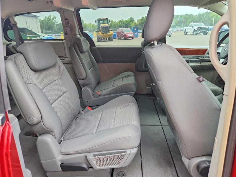 2009 Chrysler Town & Country მანქანა იყიდება აუქციონზე, vin: 2A8HR541X9R597372, აუქციონის ნომერი: 65755846