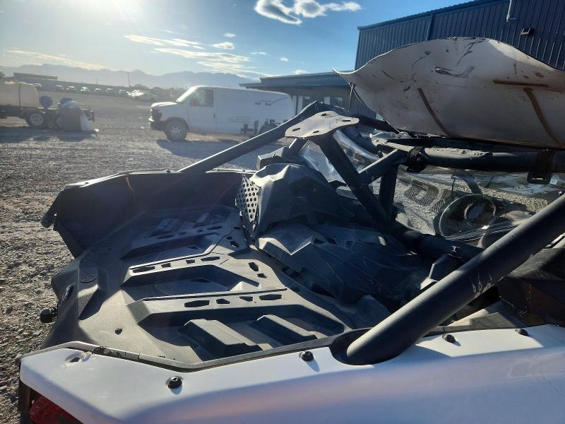 65889206 :رقم المزاد ، 3JBVGAW40KK000323 vin ، 2019 Can-am Maverick X3 مزاد بيع
