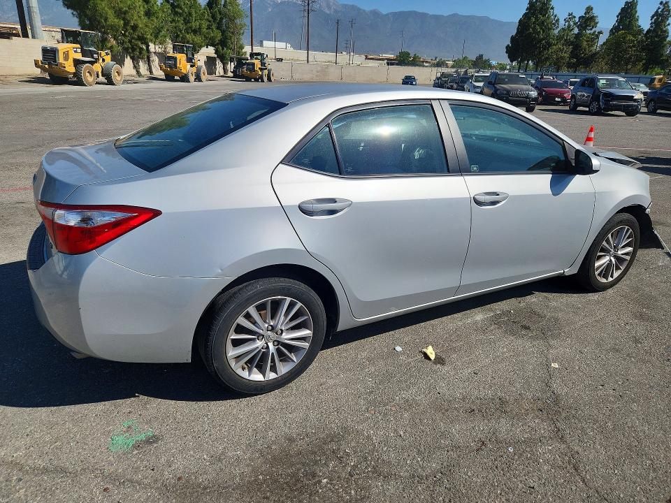 Продажа на аукционе авто 2015 Toyota Corolla, vin: 5YFBURHE2FP340945, номер лота: 63591776