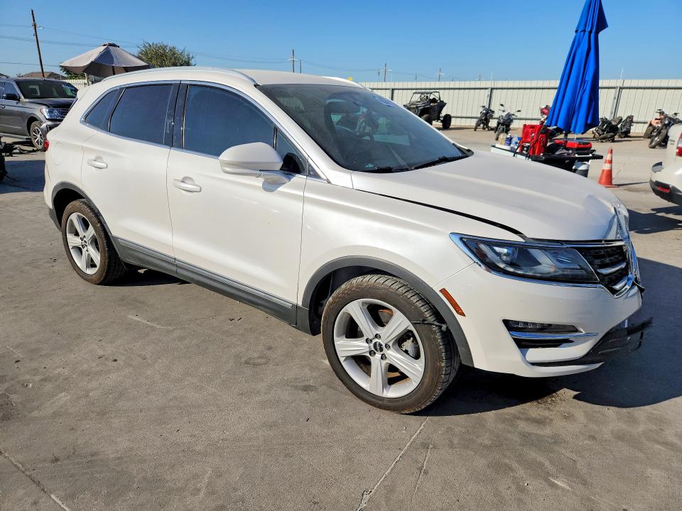 Продаж на аукціоні авто 2017 Lincoln Mkc, vin: 5LMCJ1C97HUL46795, номер лоту: 65331306