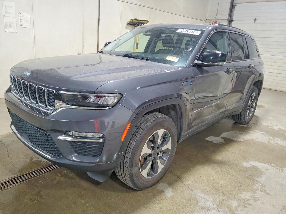 Продажа на аукционе авто 2023 Jeep Grand Cherokee, vin: 1C4RJYB67PC587522, номер лота: 64678516