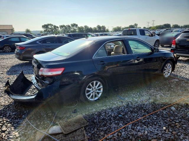 66439306 :رقم المزاد ، 4T1BF3EK2BU207404 vin ، 2011 Toyota Camry مزاد بيع