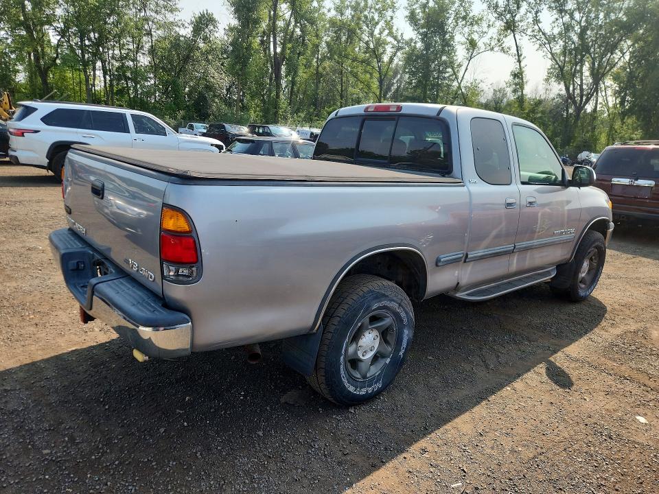 65095356 :رقم المزاد ، 5TBBT44112S244632 vin ، 2002 Toyota Tundra مزاد بيع