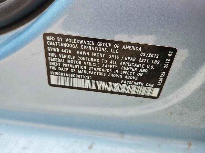 64545216 :رقم المزاد ، 1VWCH7A38CC070790 vin ، 2012 Volkswagen Passat مزاد بيع