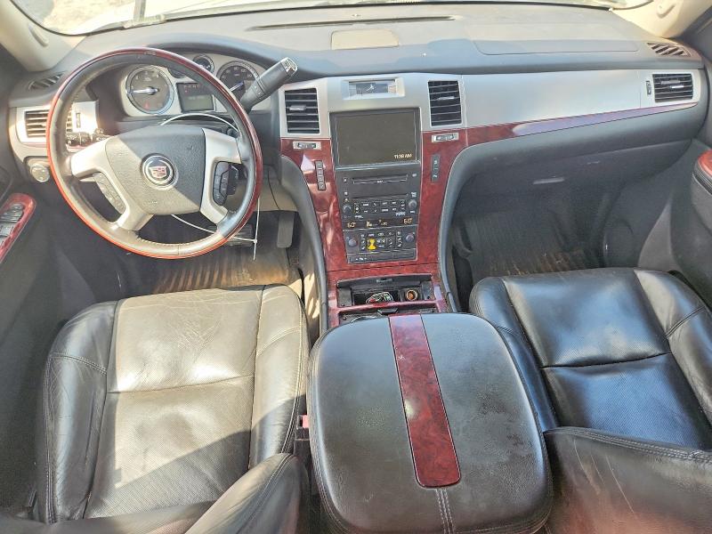 Продажа на аукционе авто 2010 Cadillac Escalade, vin: 1GYUCHEF0AR200842, номер лота: 64611946