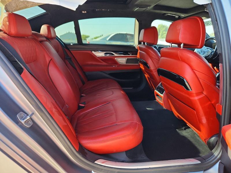 63667796 :رقم المزاد ، WBA7F0C55JGM24090 vin ، 2018 Bmw 750 مزاد بيع