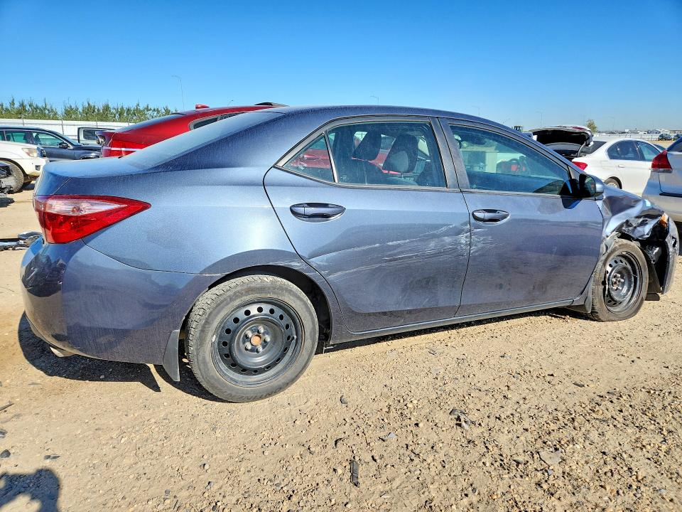 66187416 :رقم المزاد ، 2T1BURHE0JC060076 vin ، 2018 Toyota Corolla مزاد بيع