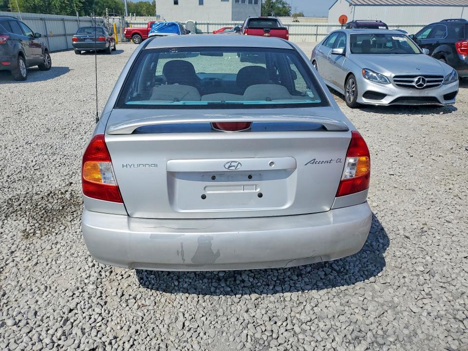 67163956 :رقم المزاد ، KMHCG45CX2U391250 vin ، 2002 Hyundai Accent مزاد بيع
