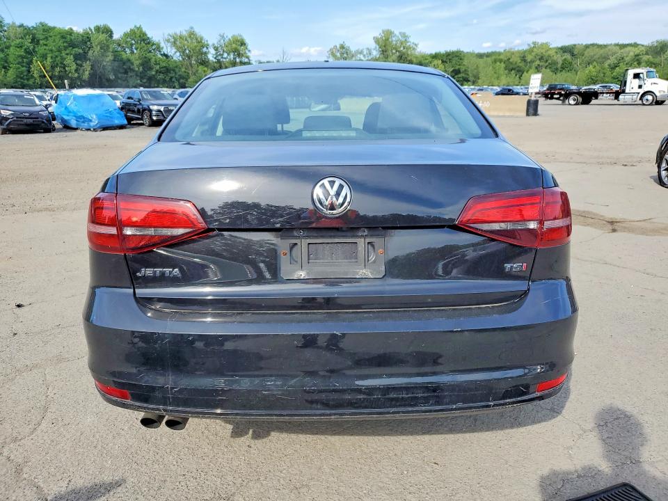 Продаж на аукціоні авто 2017 Volkswagen Jetta, vin: 3VW2B7AJ7HM400162, номер лоту: 63807556