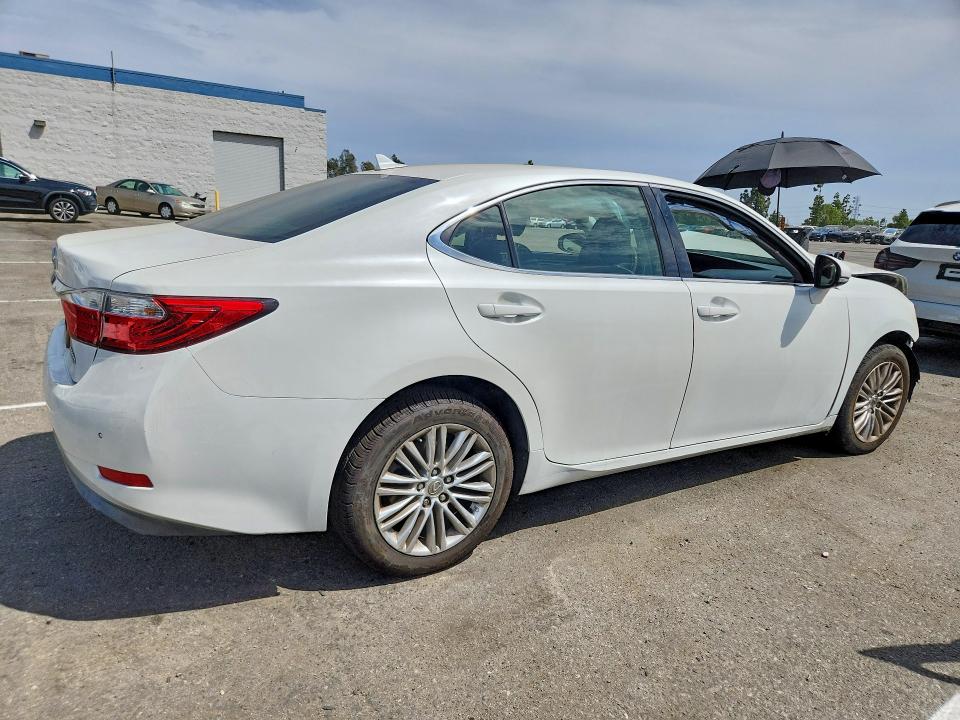 2013 Lexus Es მანქანა იყიდება აუქციონზე, vin: JTHBK1GG5D2060604, აუქციონის ნომერი: 66596706