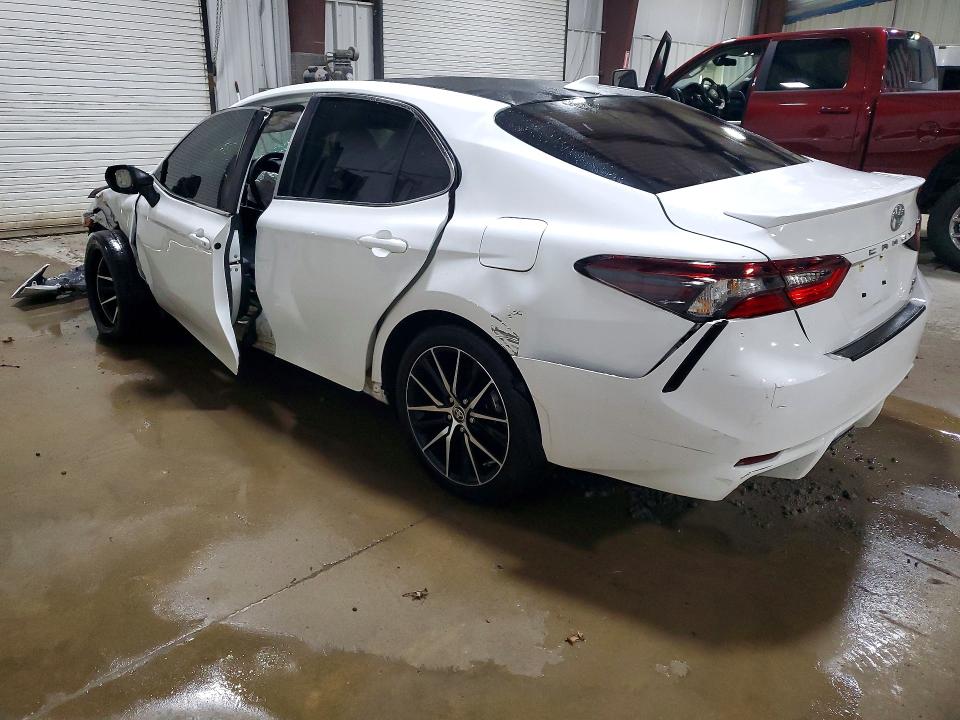 66216946 :رقم المزاد ، 4T1T11BK9RU116409 vin ، 2024 Toyota Camry مزاد بيع
