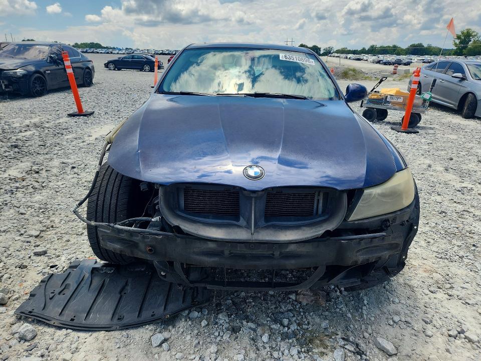 63510896 :رقم المزاد ، WBAPK5C58BA662397 vin ، 2011 Bmw 328 مزاد بيع
