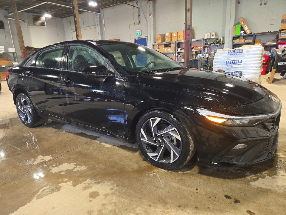 64751356 :رقم المزاد ، KMHLM4DG8SU035859 vin ، 2025 Hyundai Elantra مزاد بيع