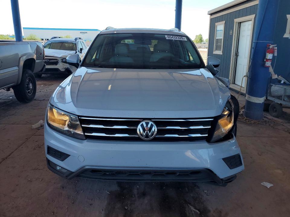 Продажа на аукционе авто 2018 Volkswagen Tiguan, vin: 3VV3B7AX7JM026445, номер лота: 65432326