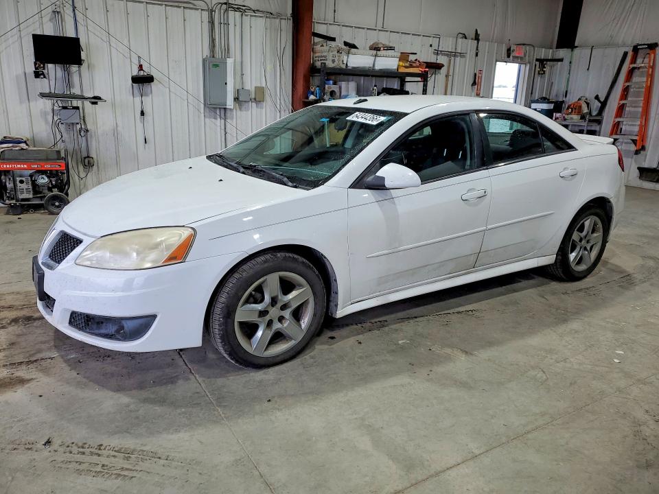 Продаж на аукціоні авто 2010 Pontiac G6, vin: 1G2ZA5EK8A4138671, номер лоту: 64344366