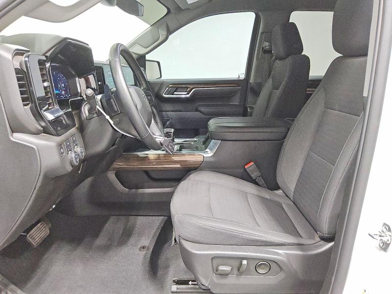 63576186 :رقم المزاد ، 1GCUKEE82SZ212128 vin ، 2025 Chevrolet Silverado مزاد بيع