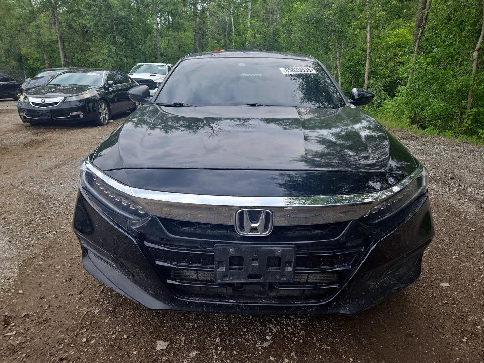 Продаж на аукціоні авто 2018 Honda Accord, vin: 1HGCV1F90JA806928, номер лоту: 85630695
