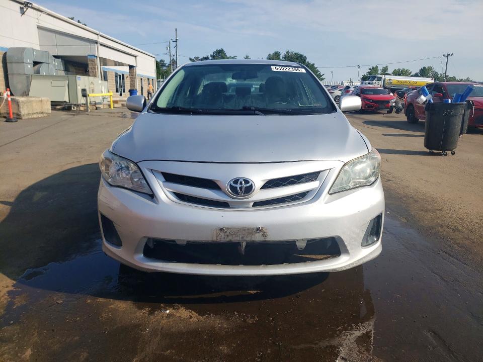 64022396 :رقم المزاد ، 2T1BU4EE0BC646480 vin ، 2011 Toyota Corolla مزاد بيع