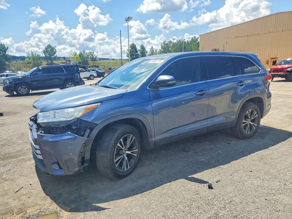 Продаж на аукціоні авто 2019 Toyota Highlander, vin: 5TDZZRFH7KS350806, номер лоту: 64001776