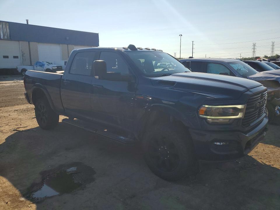 63556996 :رقم المزاد ، 3C6UR5FJ2NG118002 vin ، 2022 Ram 2500 مزاد بيع