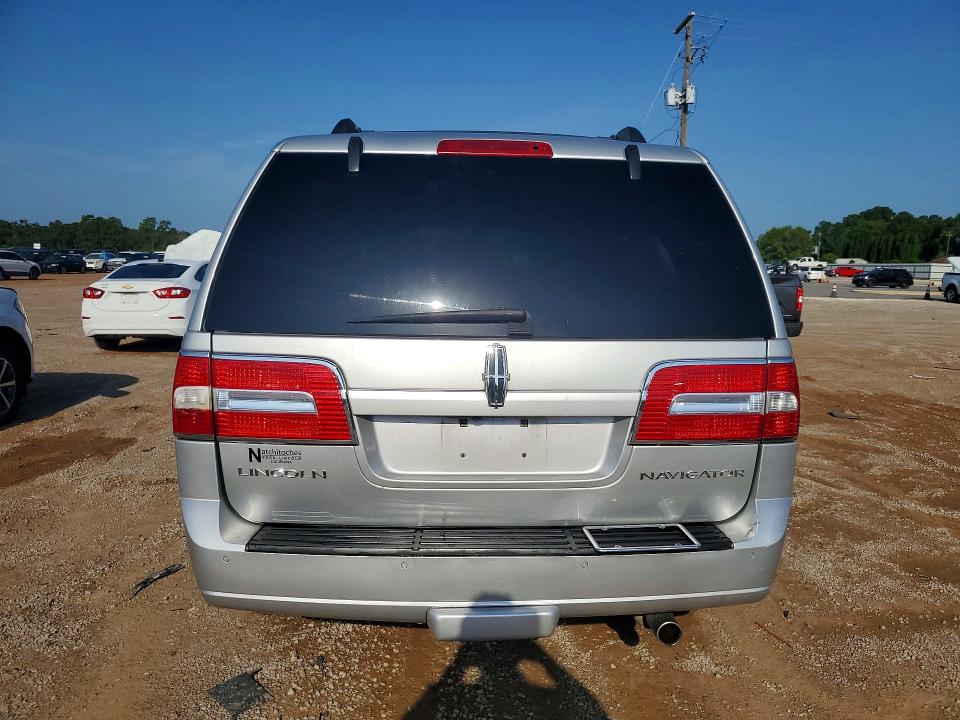 Aukcja sprzedaży 2011 Lincoln Navigator, vin: 5LMJJ2H5XBEJ07990, numer aukcji: 64647346