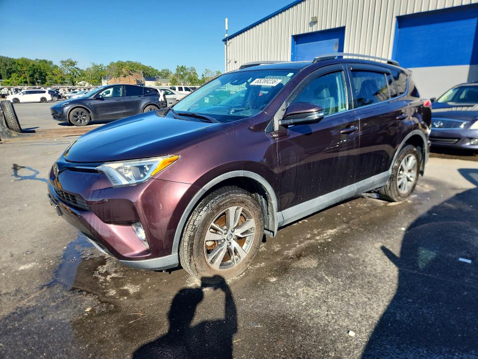 Продажа на аукционе авто 2018 Toyota Rav4, vin: 2T3RFREV9JW786635, номер лота: 65289236