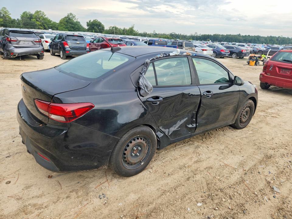 2018 Kia Rio მანქანა იყიდება აუქციონზე, vin: 3KPA24AB0JE065350, აუქციონის ნომერი: 66972636