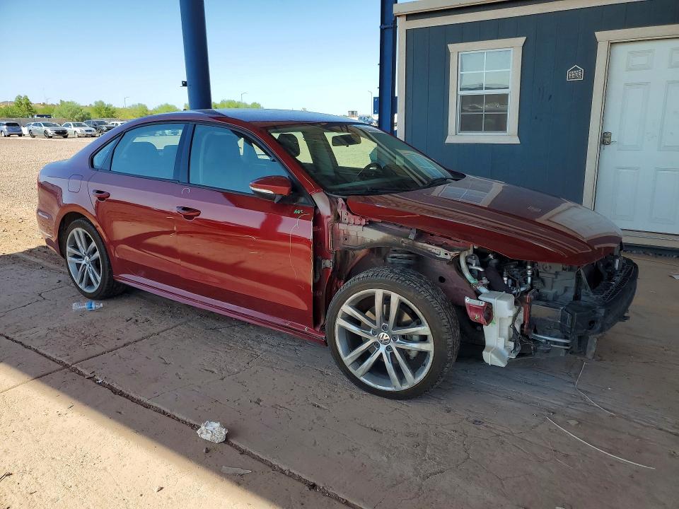65035546 :رقم المزاد ، 1VWAA7A3XJC001169 vin ، 2018 Volkswagen Passat مزاد بيع