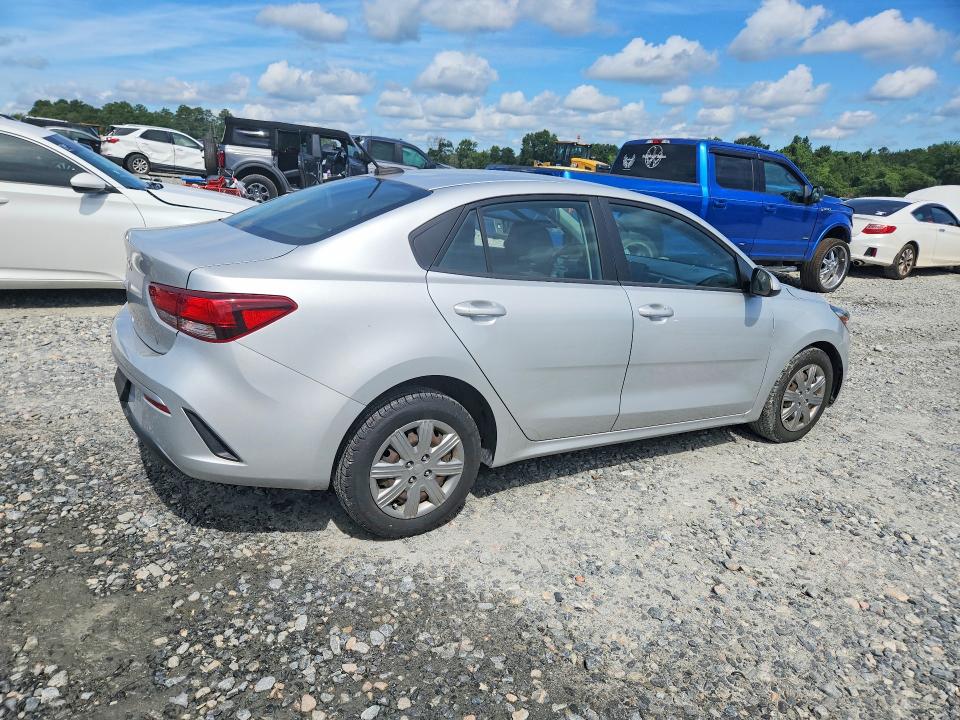 2022 Kia Rio მანქანა იყიდება აუქციონზე, vin: 3KPA24AD3NE435083, აუქციონის ნომერი: 64205186