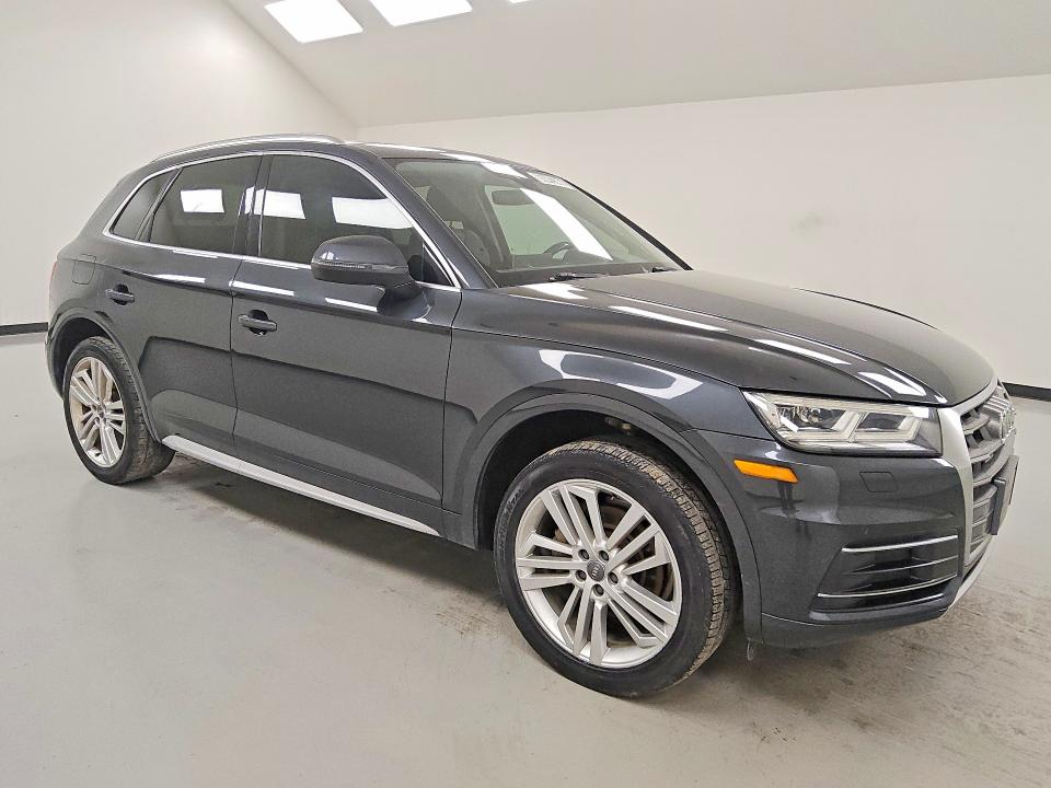 2018 Audi Q5 მანქანა იყიდება აუქციონზე, vin: WA1BNAFY5J2056402, აუქციონის ნომერი: 65042356