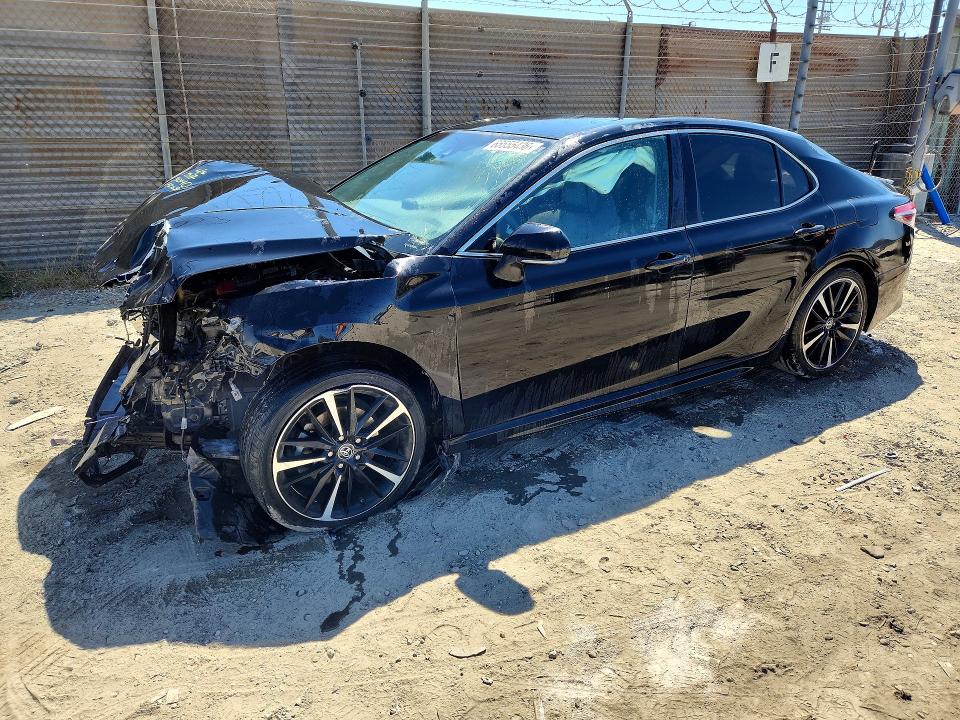 Продажа на аукционе авто 2018 Toyota Camry, vin: 4T1B61HK8JU075263, номер лота: 65555436