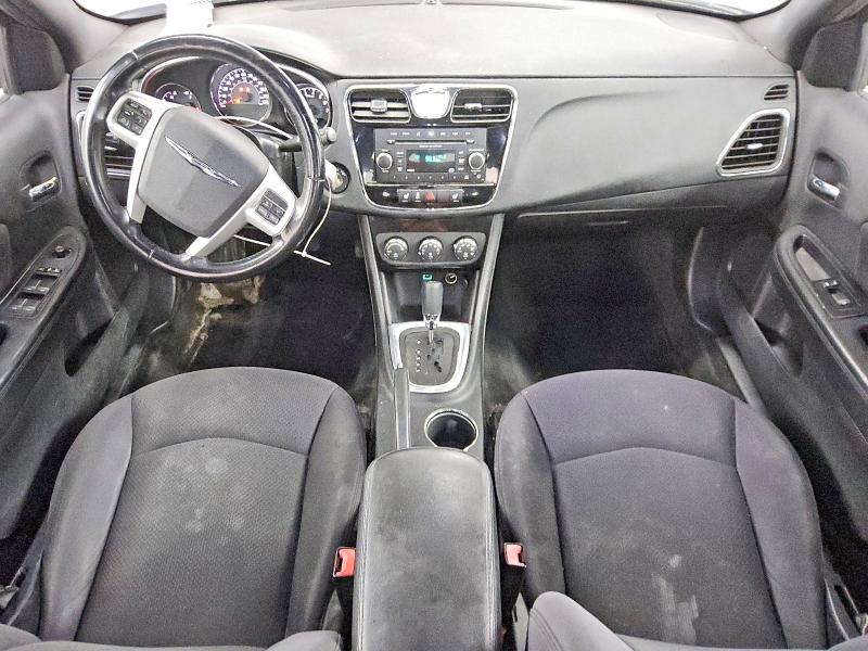 61455636 :رقم المزاد ، 1C3CCBBB4DN633354 vin ، 2013 Chrysler 200 مزاد بيع