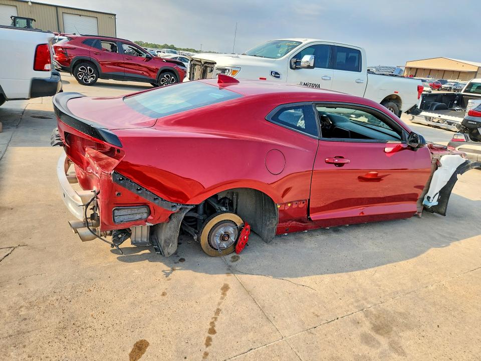 66275036 :رقم المزاد ، 1G1FE1R78M0134383 vin ، 2021 Chevrolet Camaro مزاد بيع