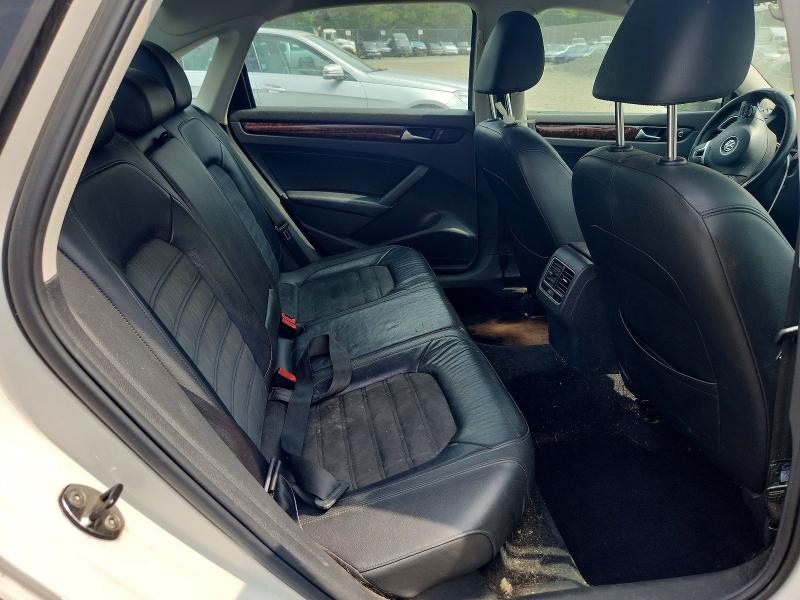 64086436 :رقم المزاد ، 1VWCN7A39DC003724 vin ، 2013 Volkswagen Passat مزاد بيع