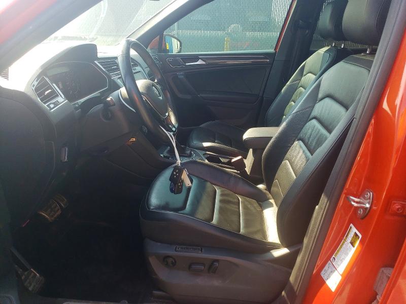 Продажа на аукционе авто 2018 Volkswagen Tiguan, vin: 3VV4B7AX9JM155324, номер лота: 64243626