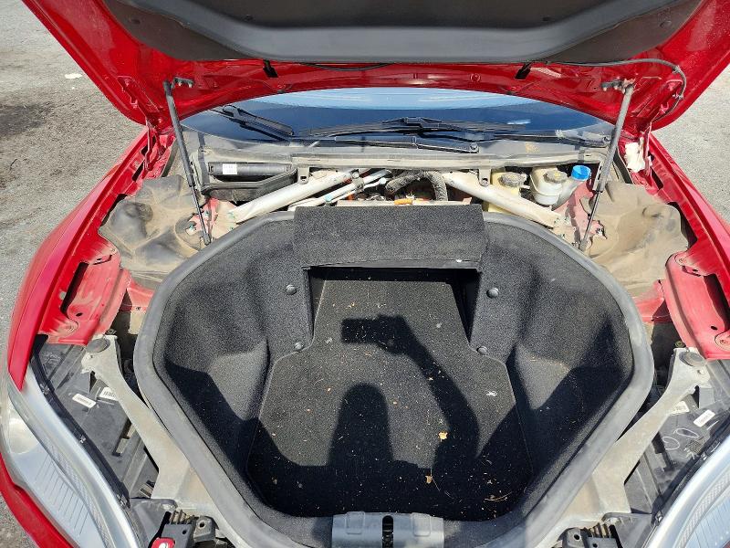 Продаж на аукціоні авто 2014 Tesla Model S, vin: 5YJSA1S10EFP43459, номер лоту: 65690566