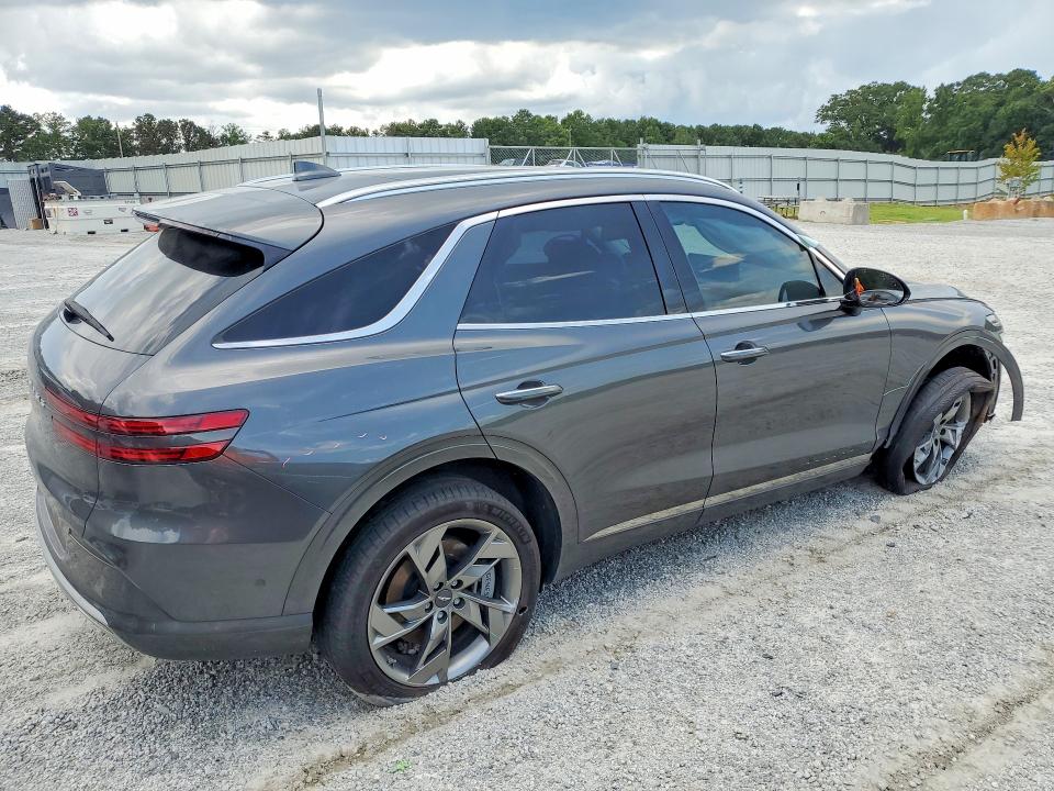 2024 Genesis Electrified Gv70 მანქანა იყიდება აუქციონზე, vin: 5NMMCET15RH002897, აუქციონის ნომერი: 64631936